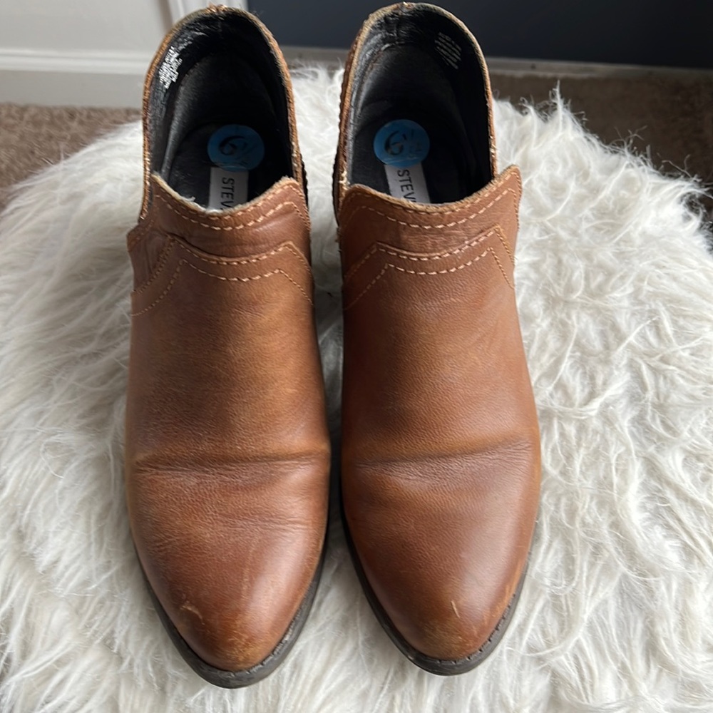 Women booties